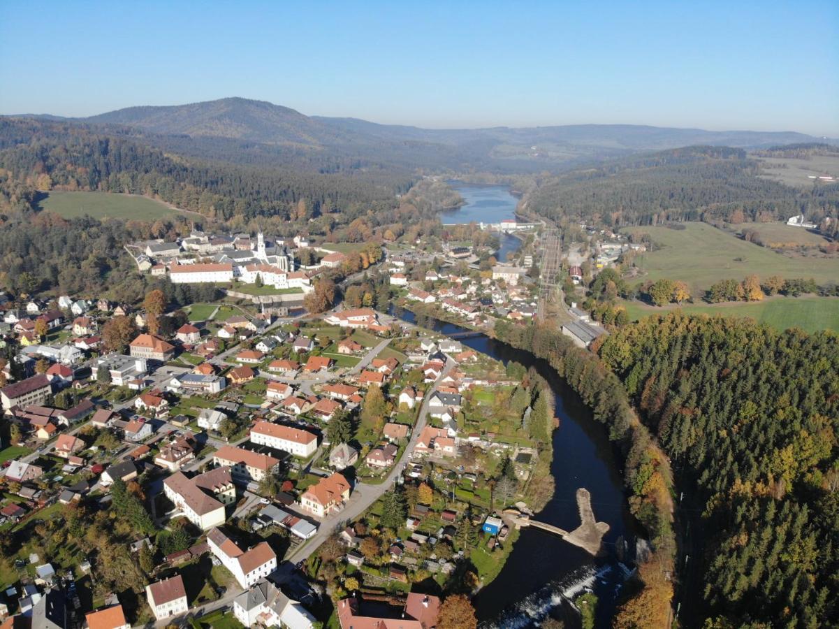 Appartamento U Mikesu Vyšší Brod Esterno foto